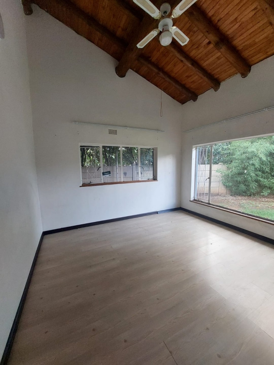 4 Bedroom Property for Sale in Vaalpark Free State